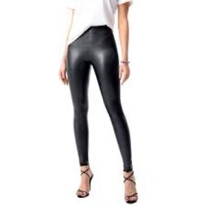 Poly spandex blend black shiny faux leather stretchy leggings, medium.